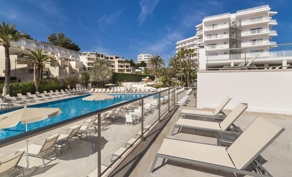Globales Palmanova Hotel Exterior photo